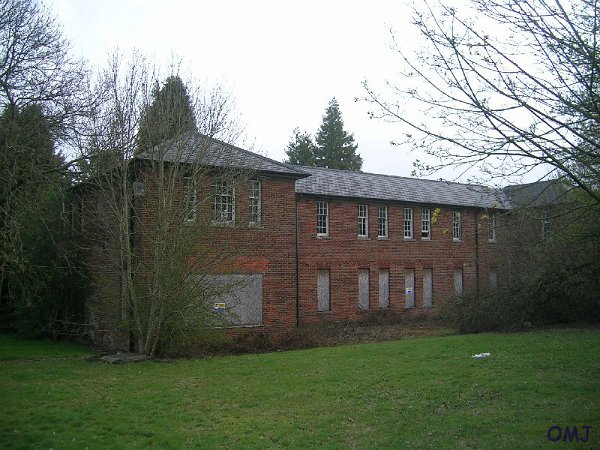 building1a